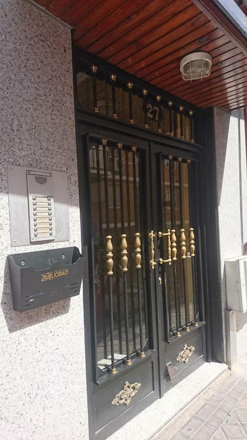 Apartamento Caunedo มาดริด ภายนอก รูปภาพ